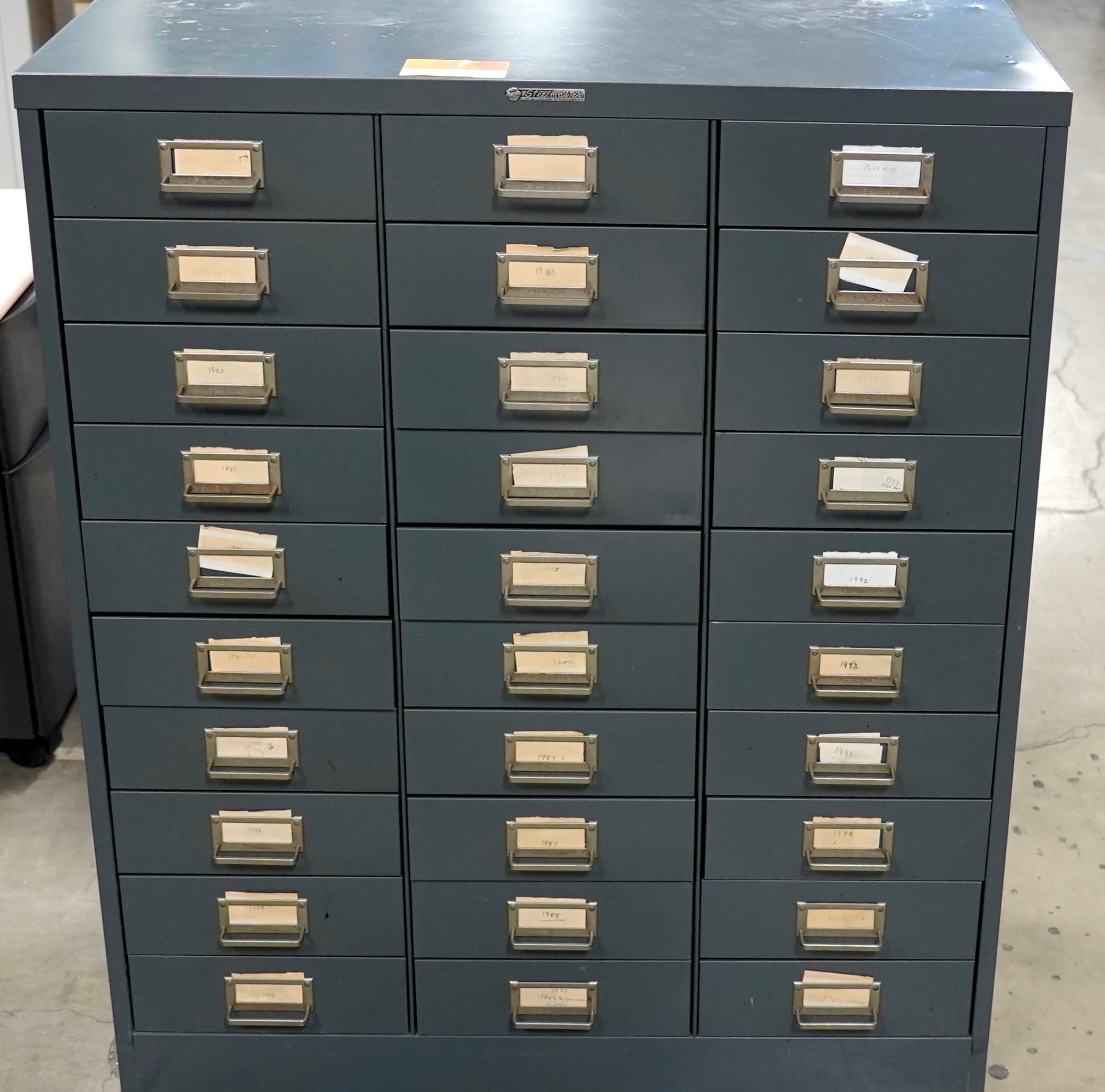 Steelmaster 30-Drawer Steel Storage/Parts Cabinet.