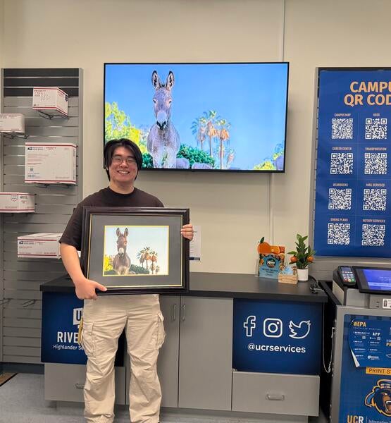 R'Card contest winner Dennis Cha